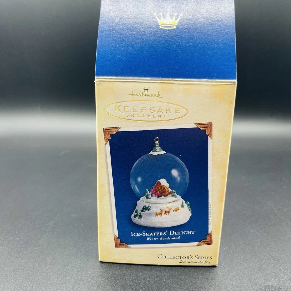 Hallmark Keepsake Ornament Winter Wonderland #4 Ice‎ Skaters Delight New 2005